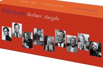 Rückseite des Schmuckschubers der zehnbändigen Edition der Willy Brandt-Berliner Ausgabe. Öffnet eine Literaturliste mit den wichtigsten Titeln von und über Brandt.
