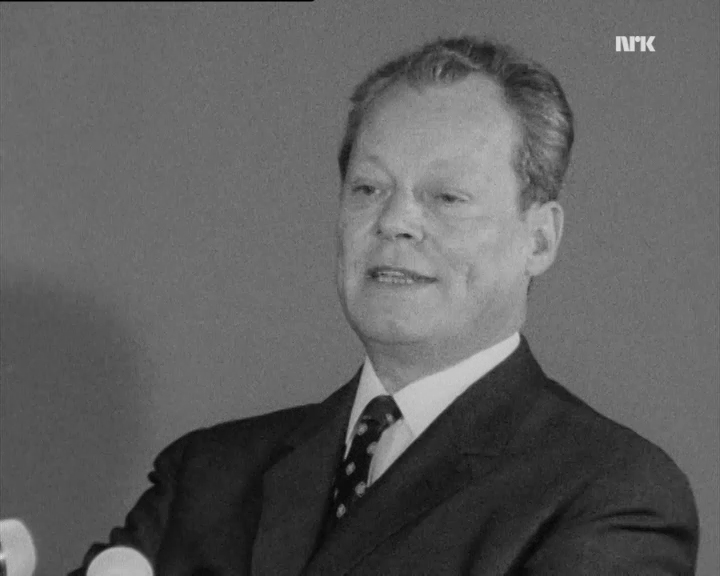 Edición especial periódico newspape 1974 Willy Brandt Guillaume-Special Edition 