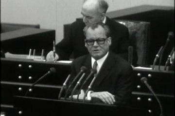 Fotoausschnitt aus dem reform-politischen Teil von Brandts Regierungserklärung 1961.