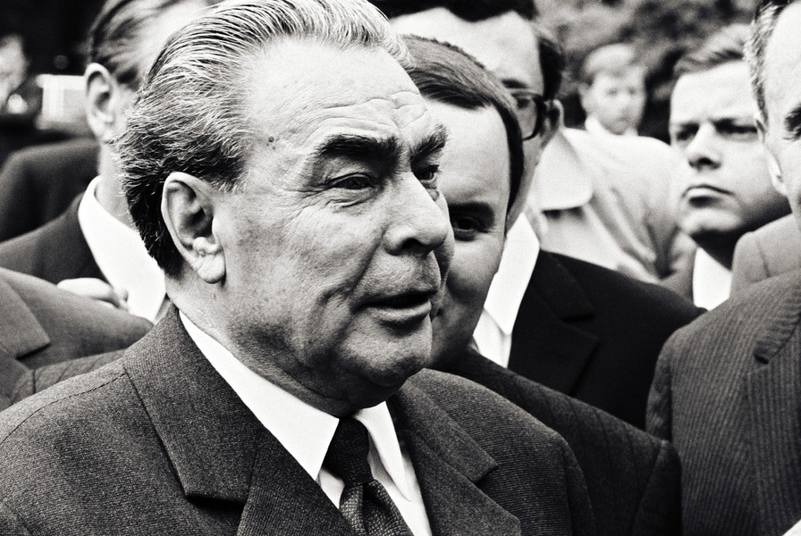 Брежнев в италии